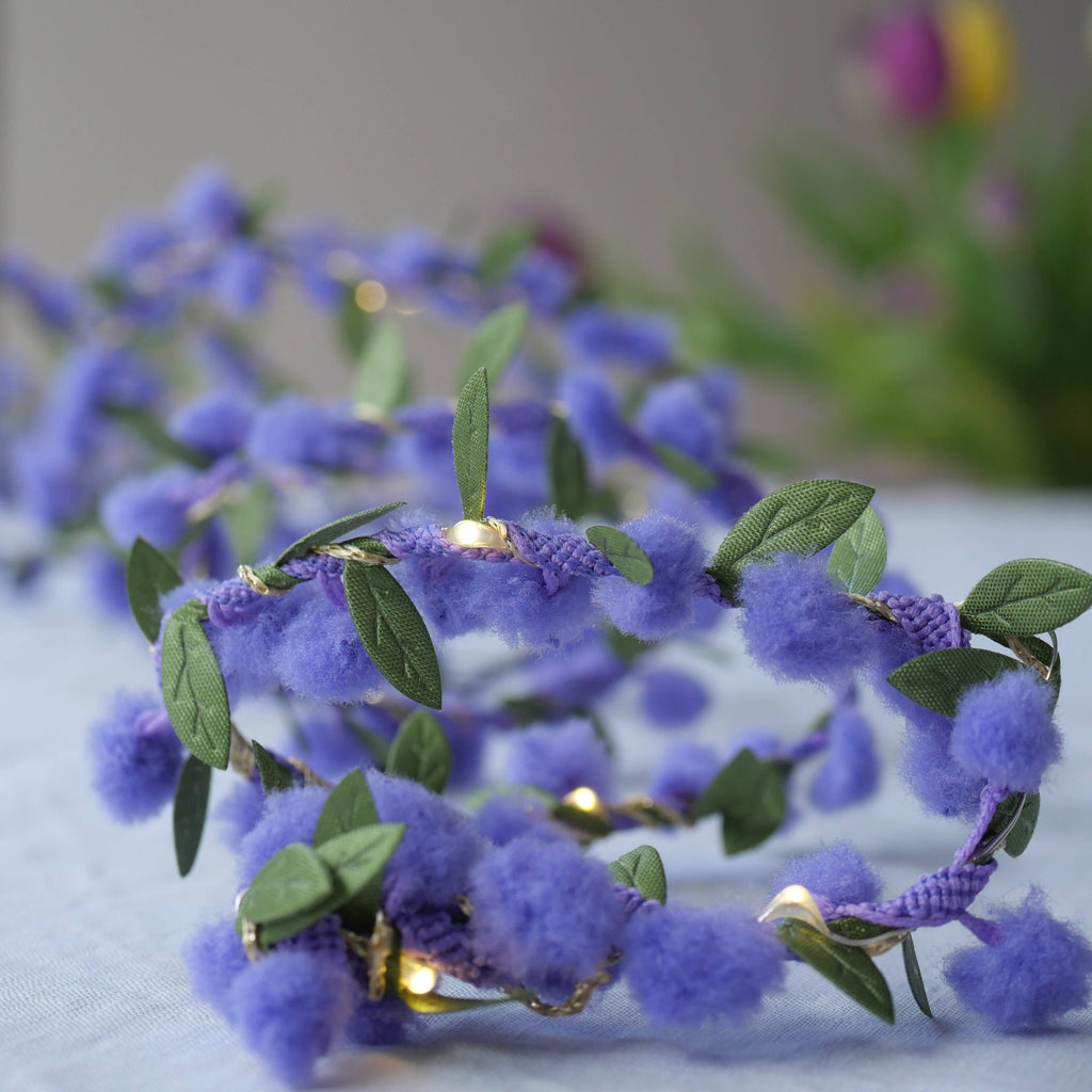 Guirlande lumineuse féérique « Bouton de printemps » couleur lilas