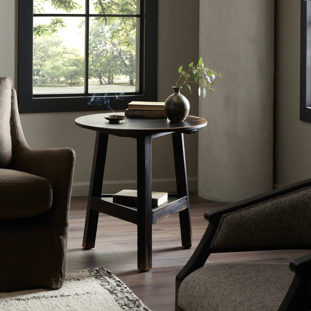 Table de cricket Four Hands Kickapoo River en placage noir vieilli