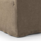 Chaise de salle à manger Four Hands Cove à roulettes, couleur café Broadway