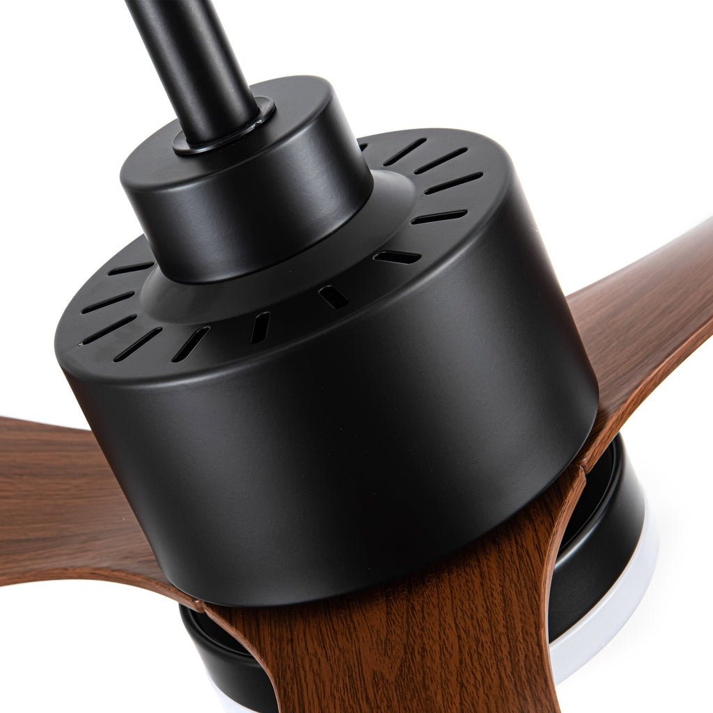 Ventilateur de plafond LED 52 pouces avec télécommande et éclairage (3 pales)