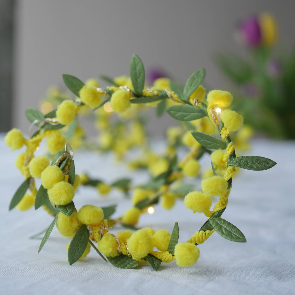 Guirlande lumineuse féérique jaune « Bouton de printemps »
