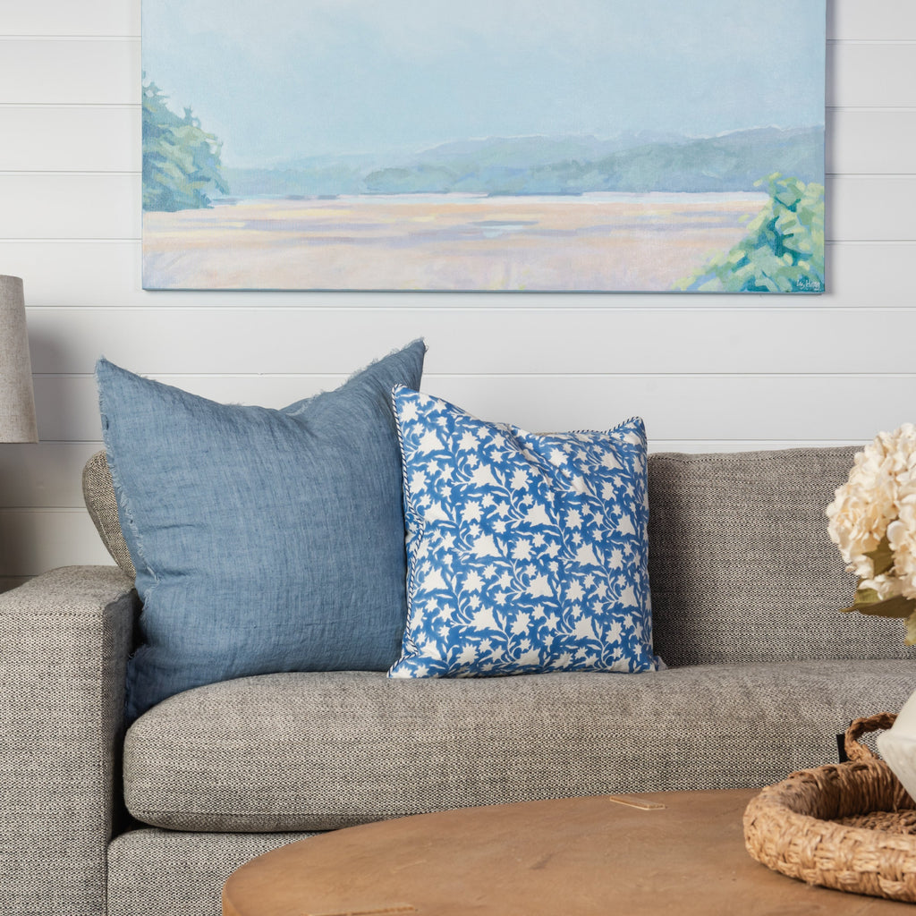 Coussin carré Lina Linen 24 en bleu arctique