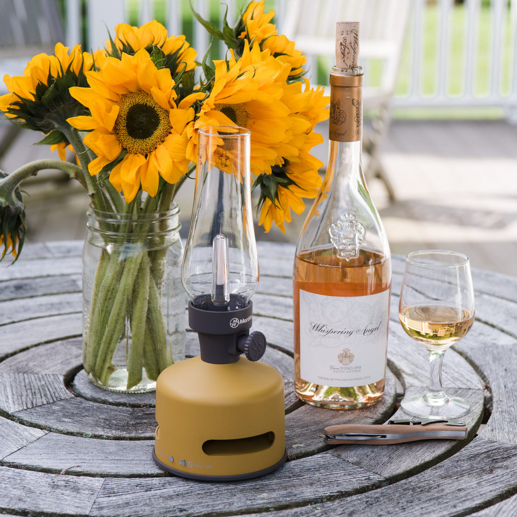 Lanterne LED lumineuse et sonore avec haut-parleur, couleur jaune moutarde