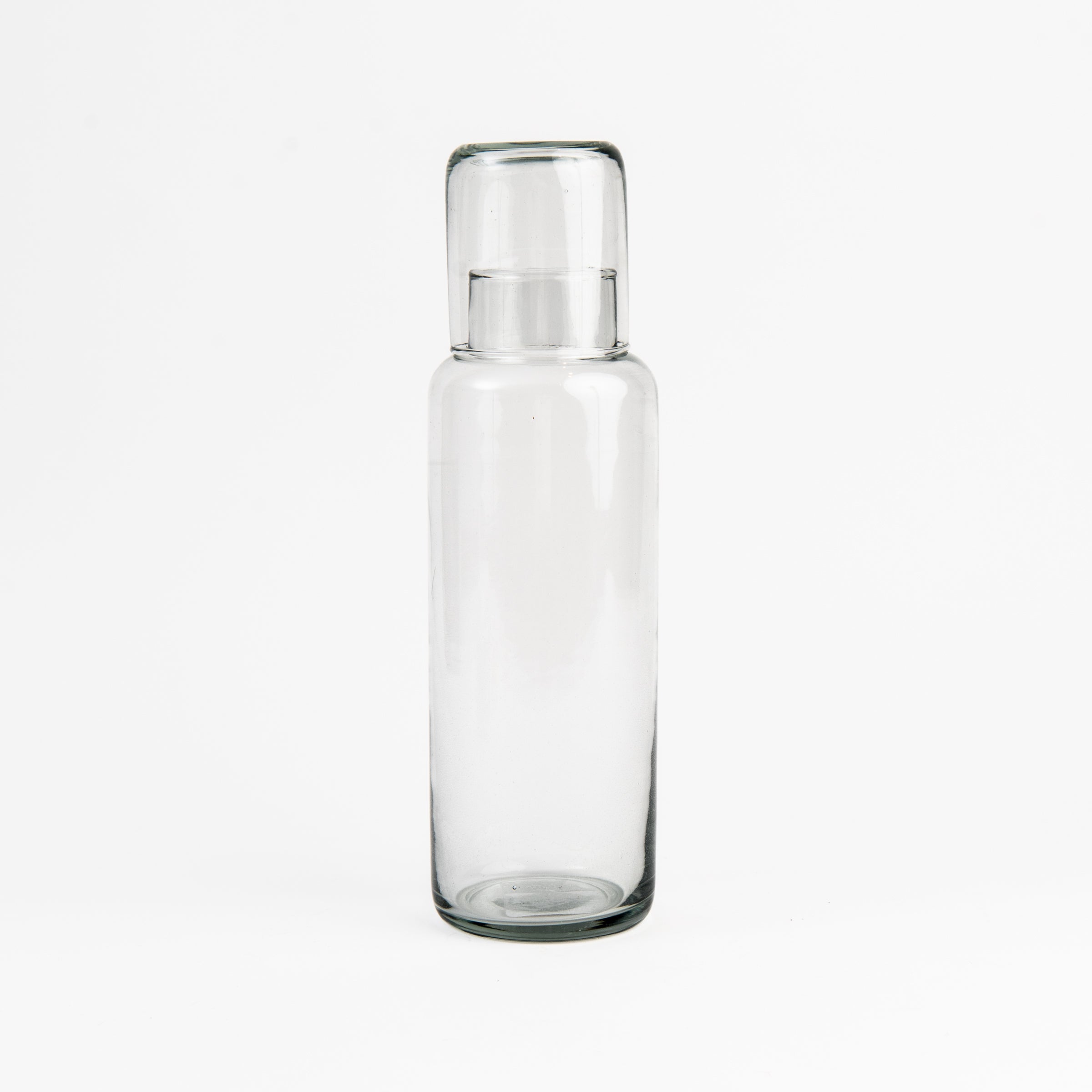 Carafe en verre recyclé avec verre à boire