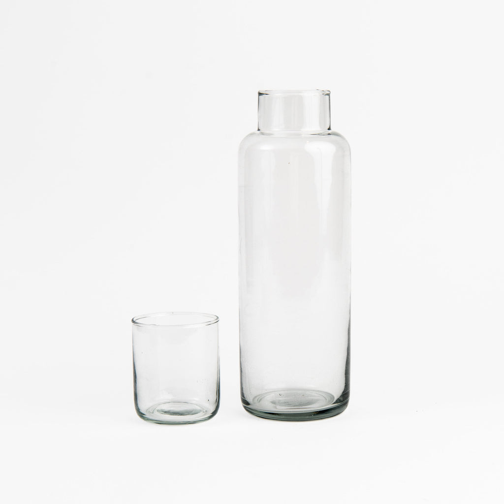 Carafe en verre recyclé avec verre à boire