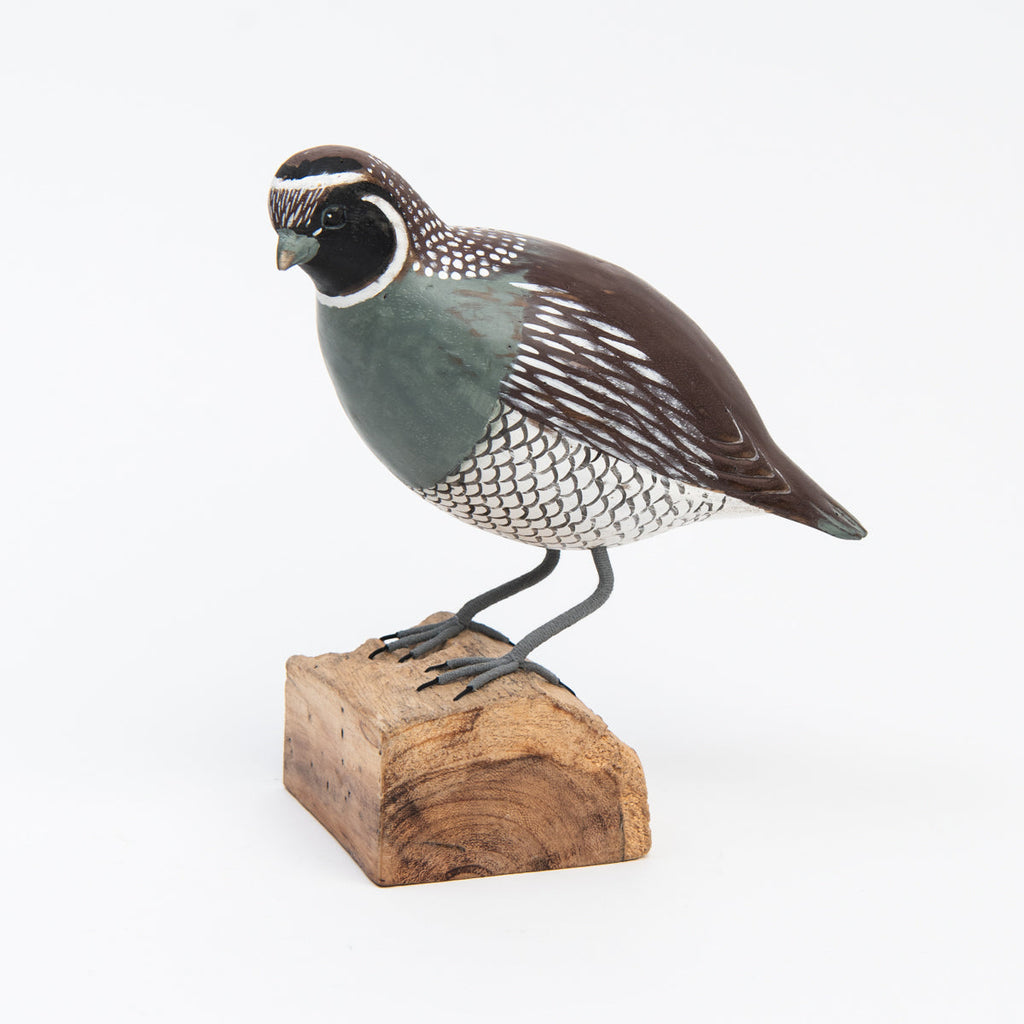 Caille en bois sculptée à la main
