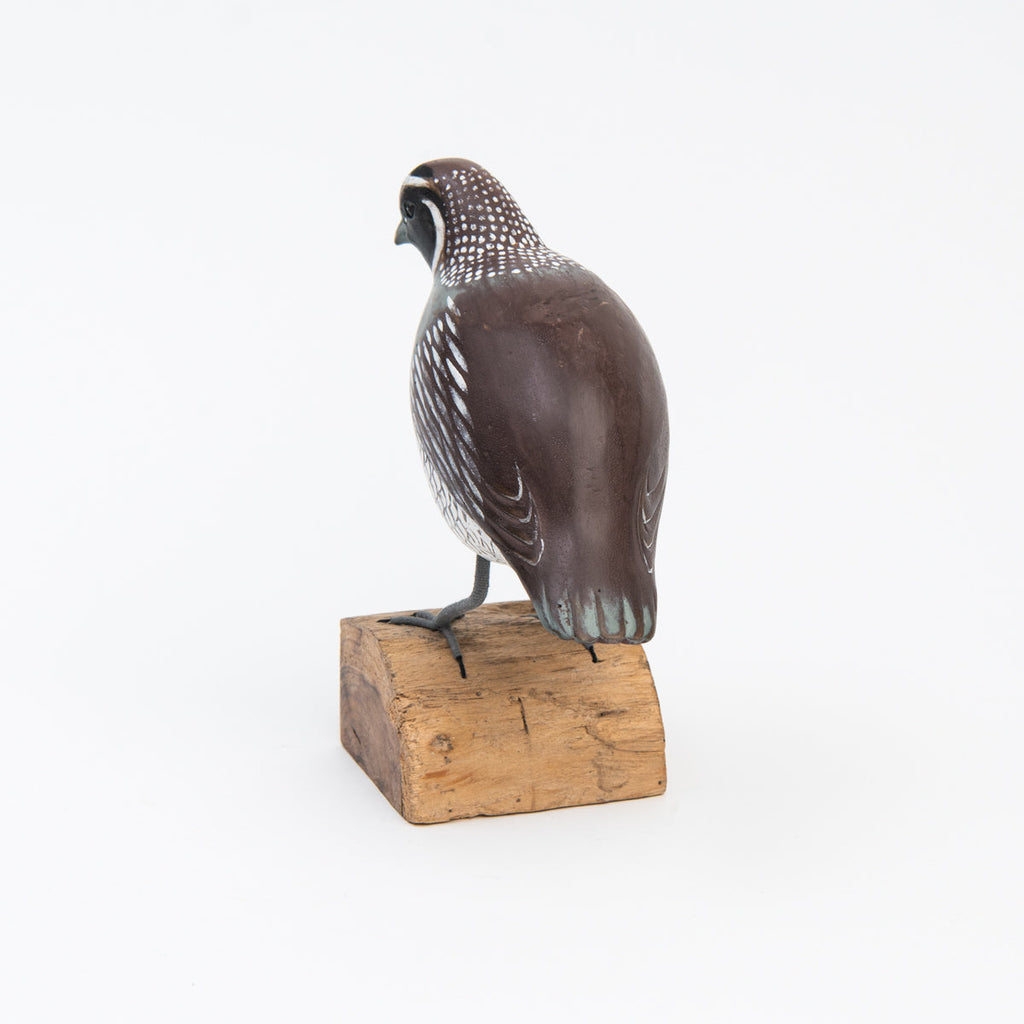 Caille en bois sculptée à la main