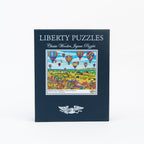 Ballons puzzle de la Liberté au-dessus des terres agricoles