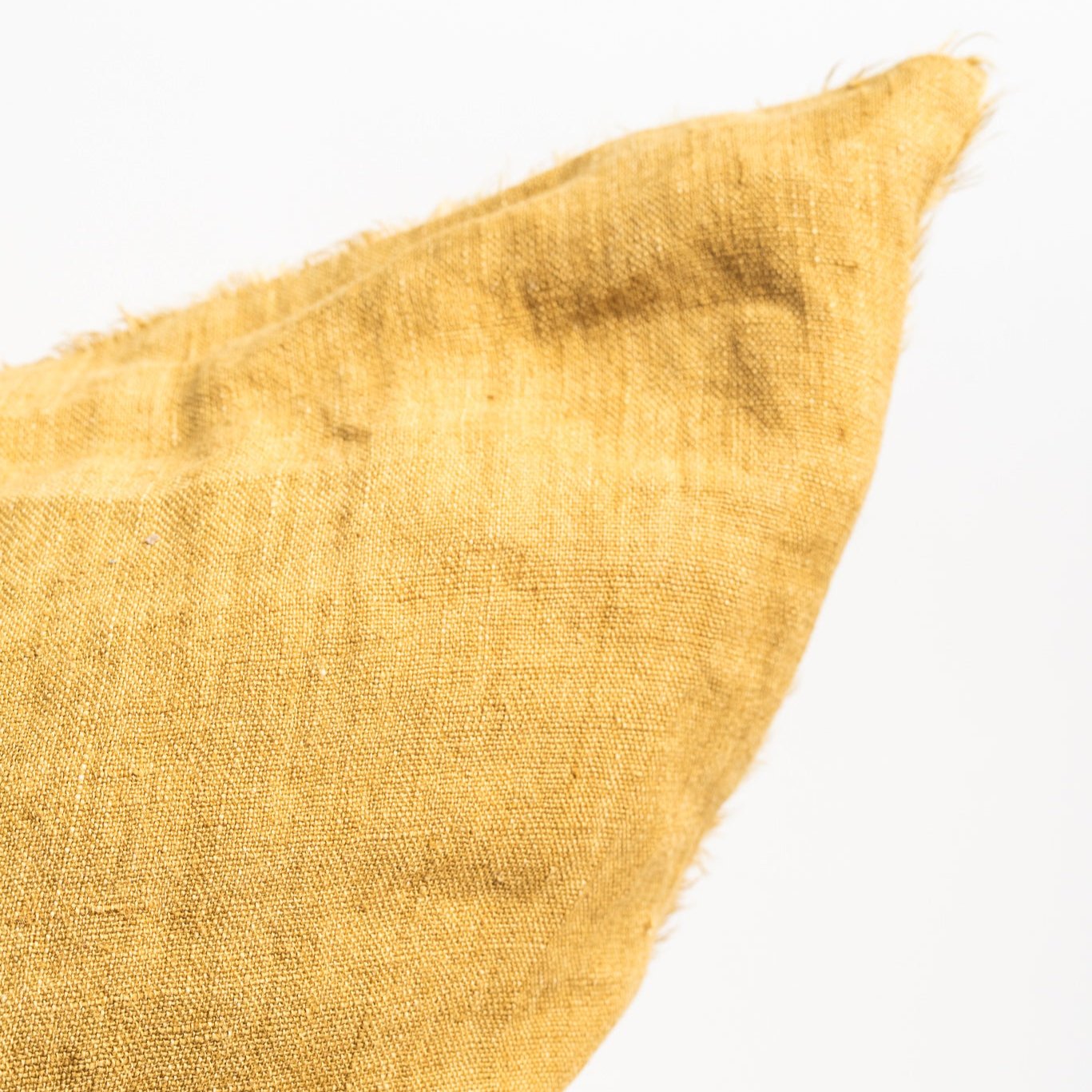 Coussin carré Lina Linen 24 couleur miel