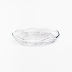 Assiette festonnée en verre pressé