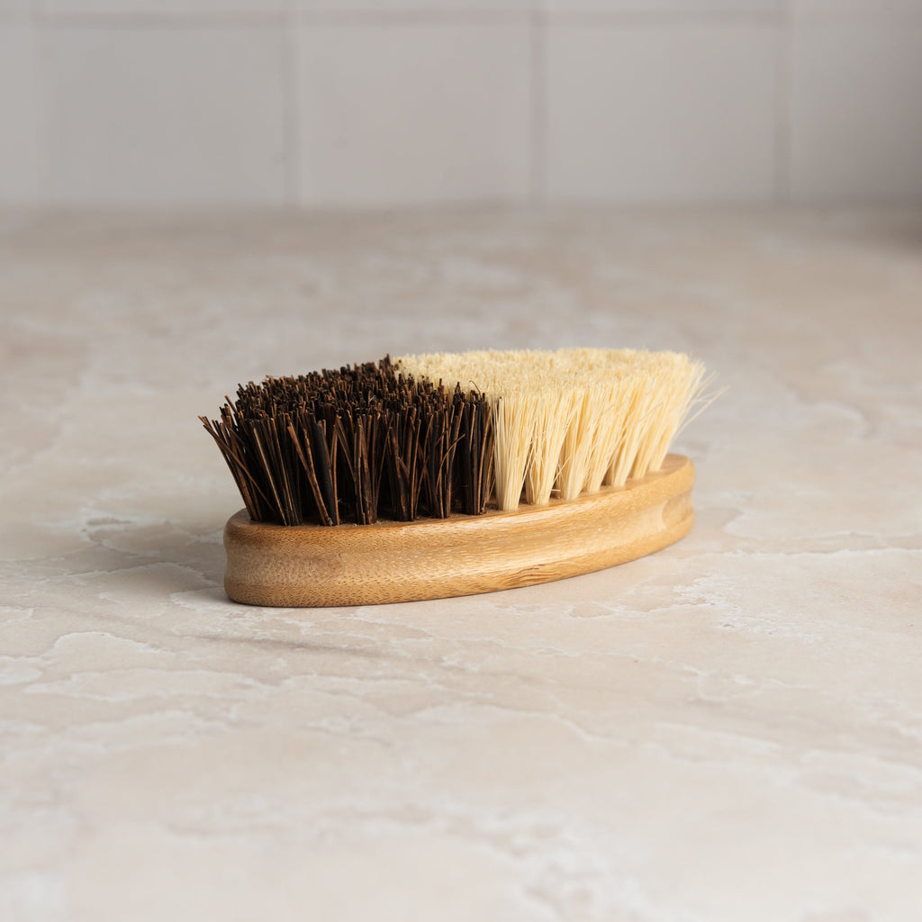 Brosse de nettoyage ovale écologique