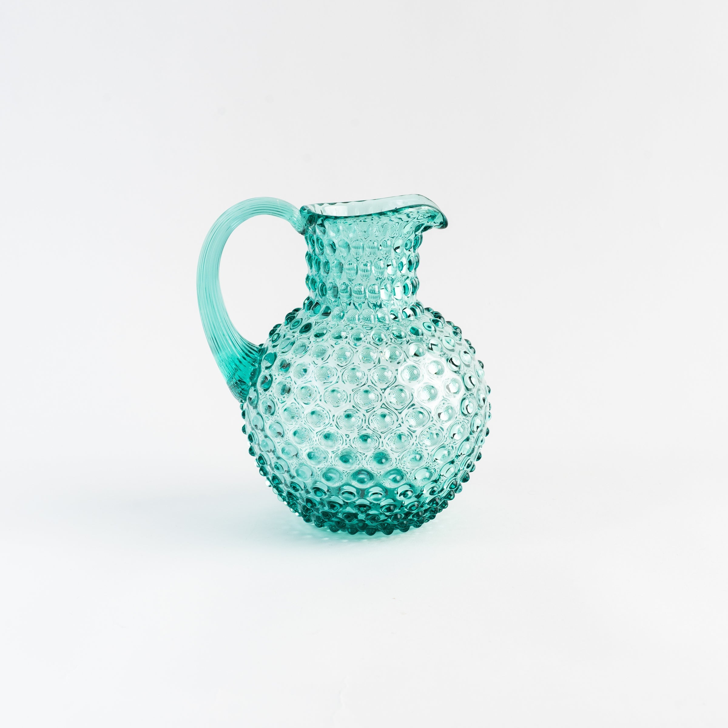 Pichet à clous de béryl