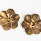 Porte-bougie en forme de fleur forgée