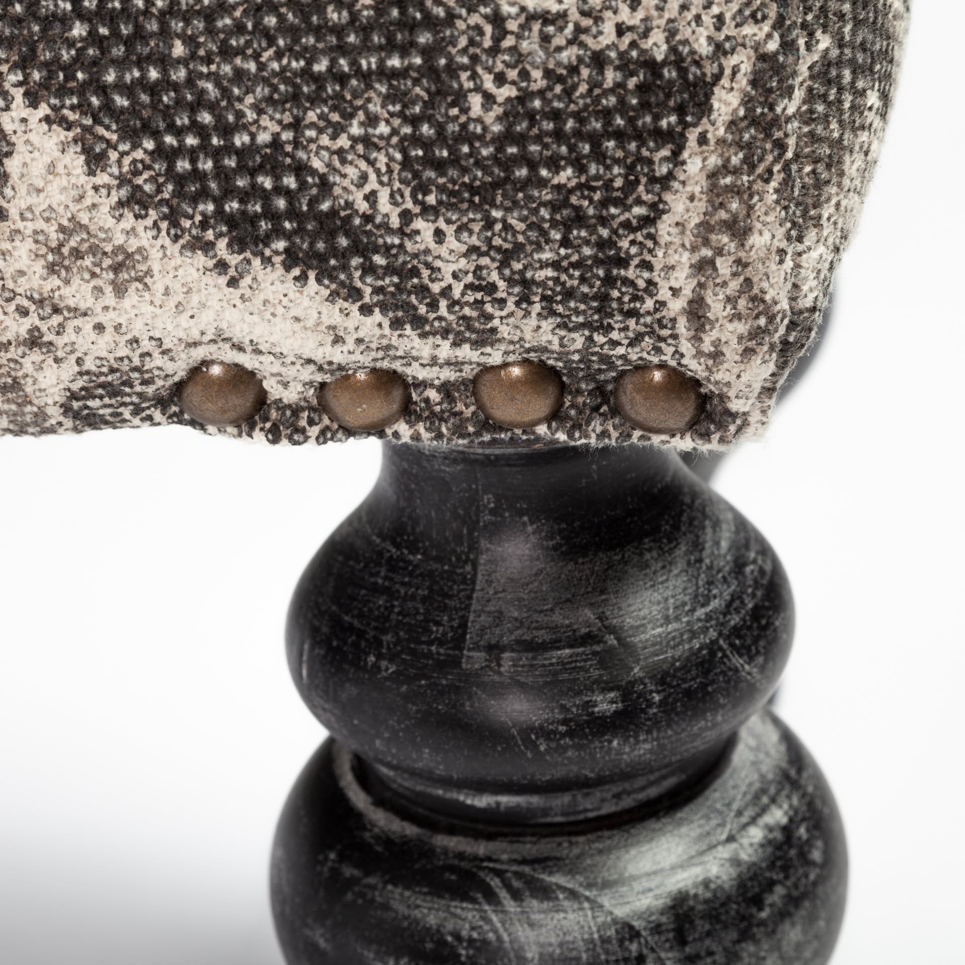 Banc rembourré Medina avec pieds tournés