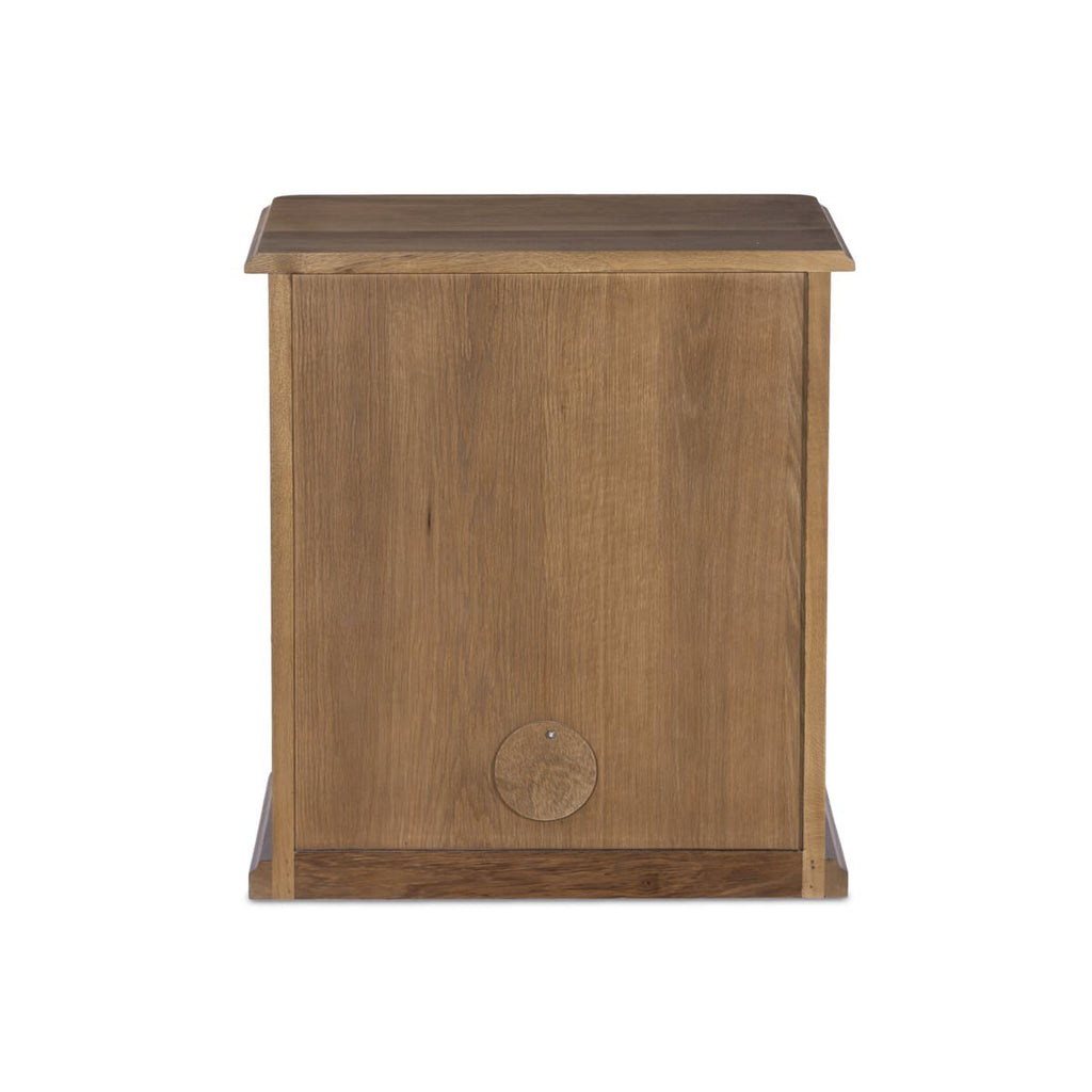 Table de chevet Poppy d'Amber Lewis x Four Hands, couleur marron selle