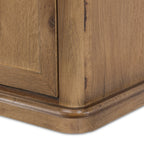 Table de chevet Poppy d'Amber Lewis x Four Hands, couleur marron selle