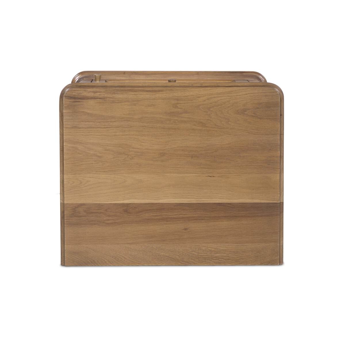 Table de chevet Poppy d'Amber Lewis x Four Hands, couleur marron selle