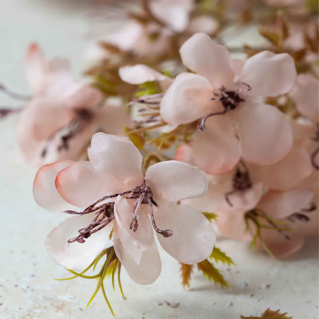 Abigail Ahern Faux Prunus en fleurs