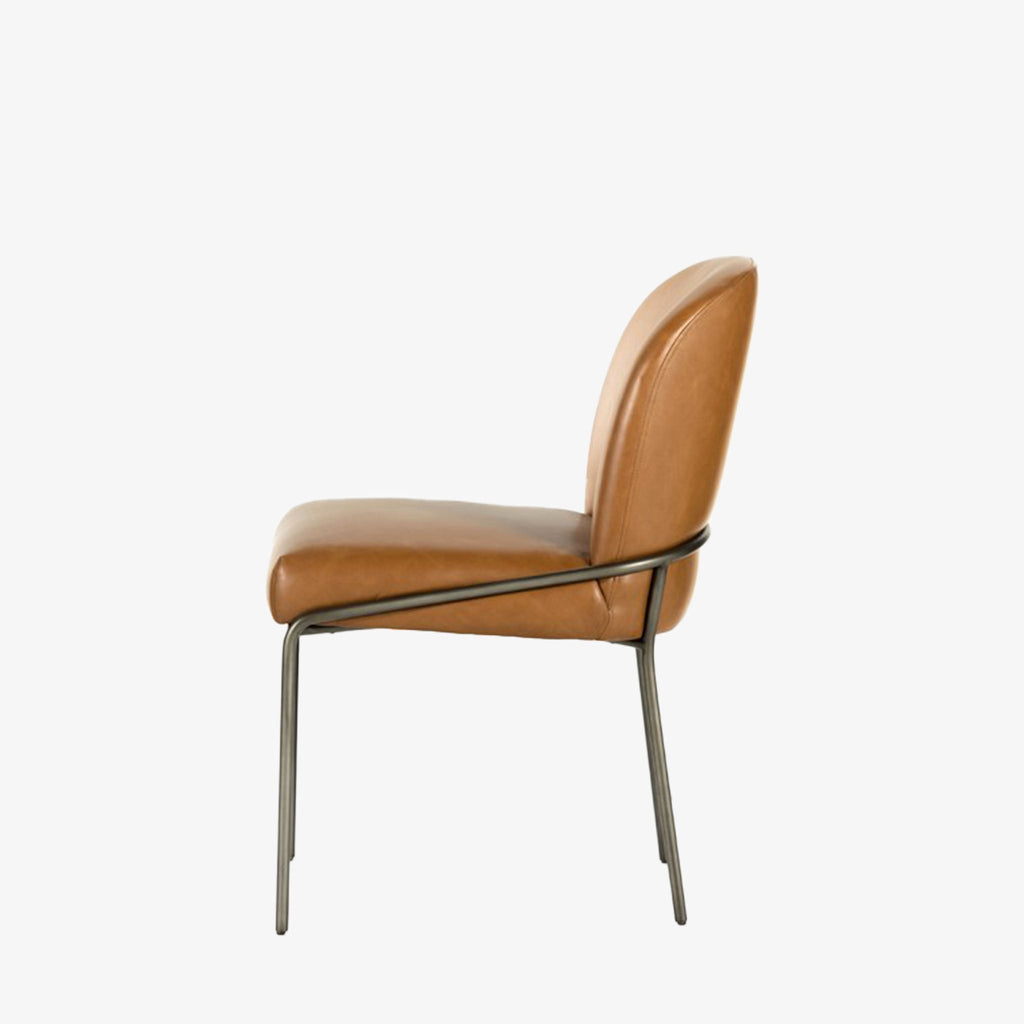 Chaise de salle à manger Four Hands Astrud couleur caramel Sierra