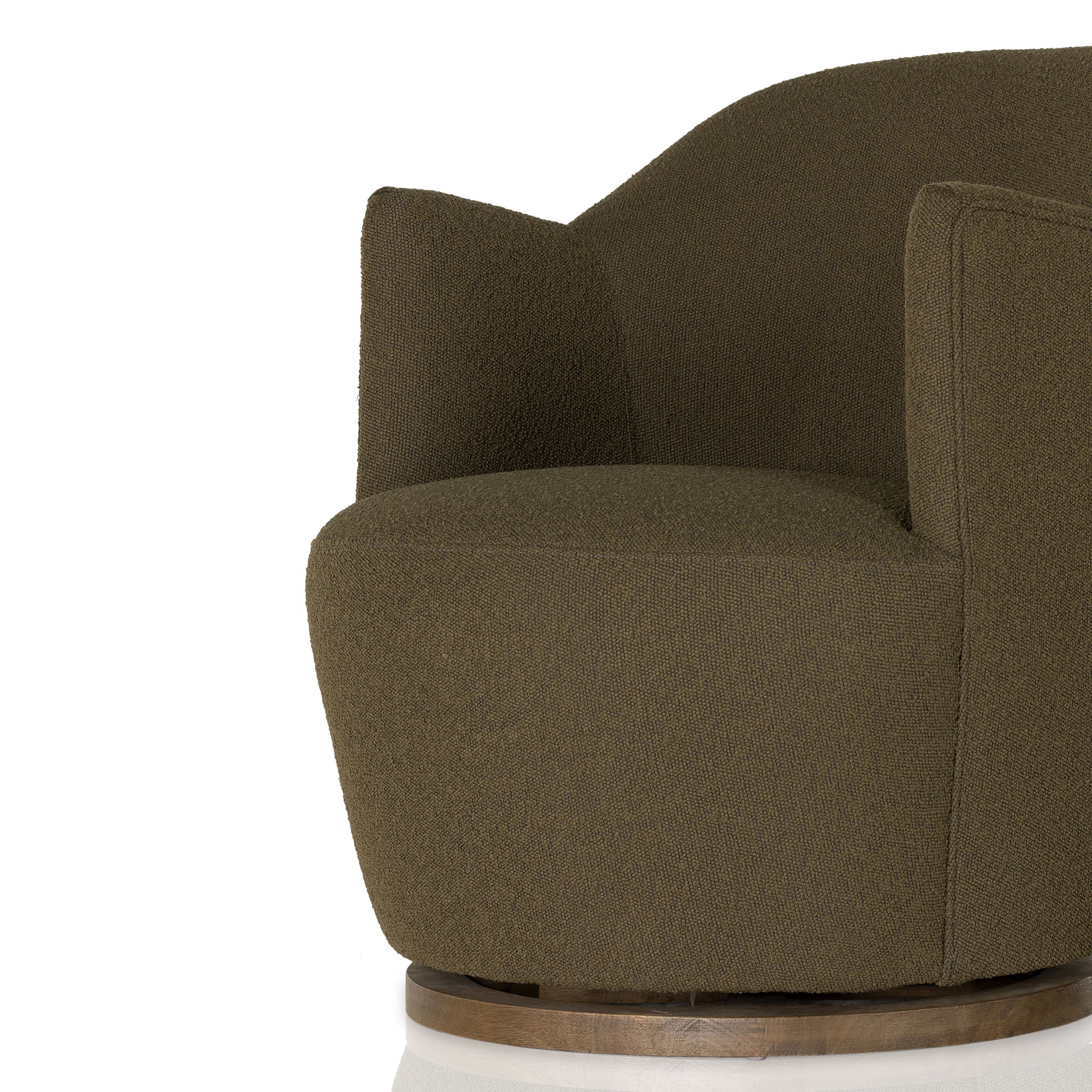 Fauteuil pivotant Four Hands Aurora en boucle olive