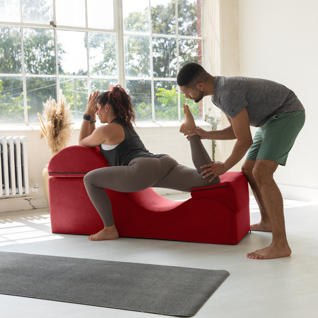 Chaise longue convertible Avana Kami / Yoga et massage - Pouf 2 en 1 avec fauteuil de yoga dépliable dissimulé, Microvelours - Non disponible
