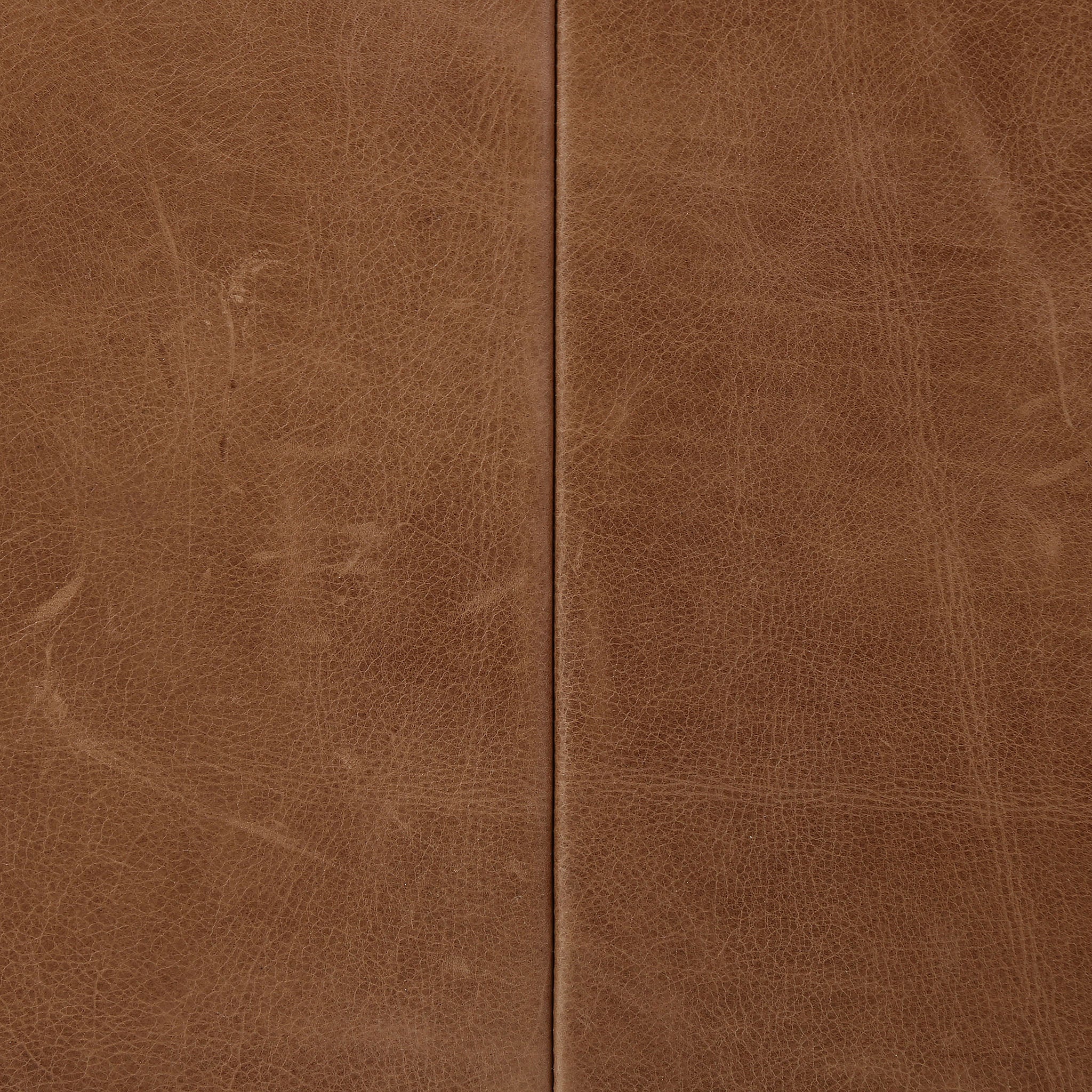 Fauteuil Bauer Four Hands couleur taupe chaud Dakota