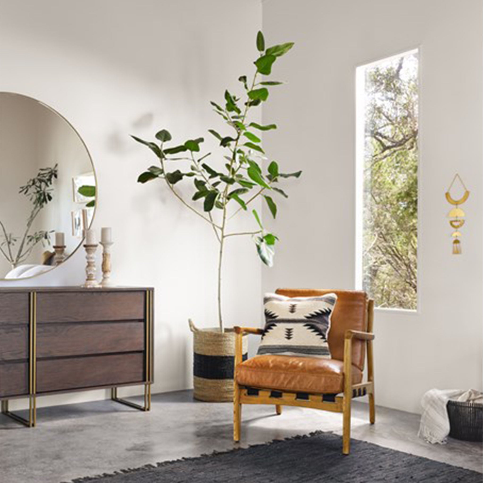 Miroir rond Bellvue à quatre mains en laiton poli