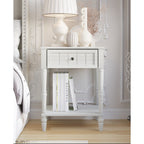 Lit Billy à panneaux rembourrés avec 2 tables de chevet