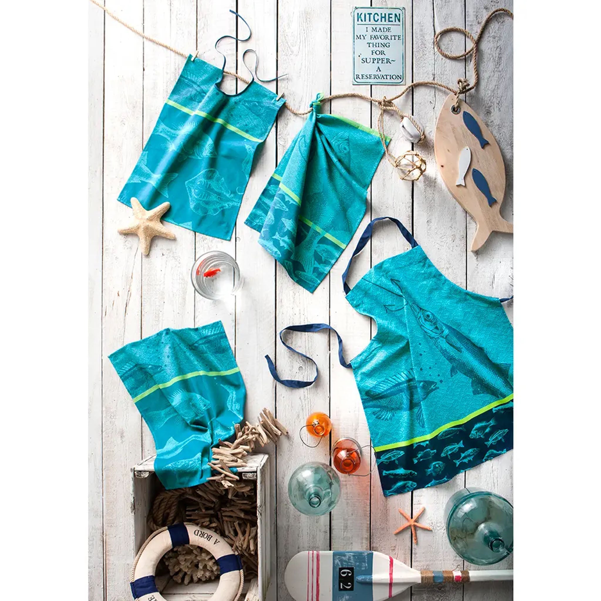 Torchon jacquard français à poissons bleus