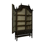 Vitrine de la cathédrale Camilla