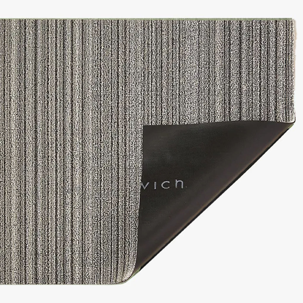 Tapis à poils longs à rayures fines en bouleau de Chilewich 