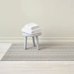 Tapis à poils longs à rayures fines en bouleau de Chilewich 