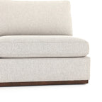 Canapé d'angle Four Hands Colt 2 pièces en coloris Aldred Silver avec méridienne à droite