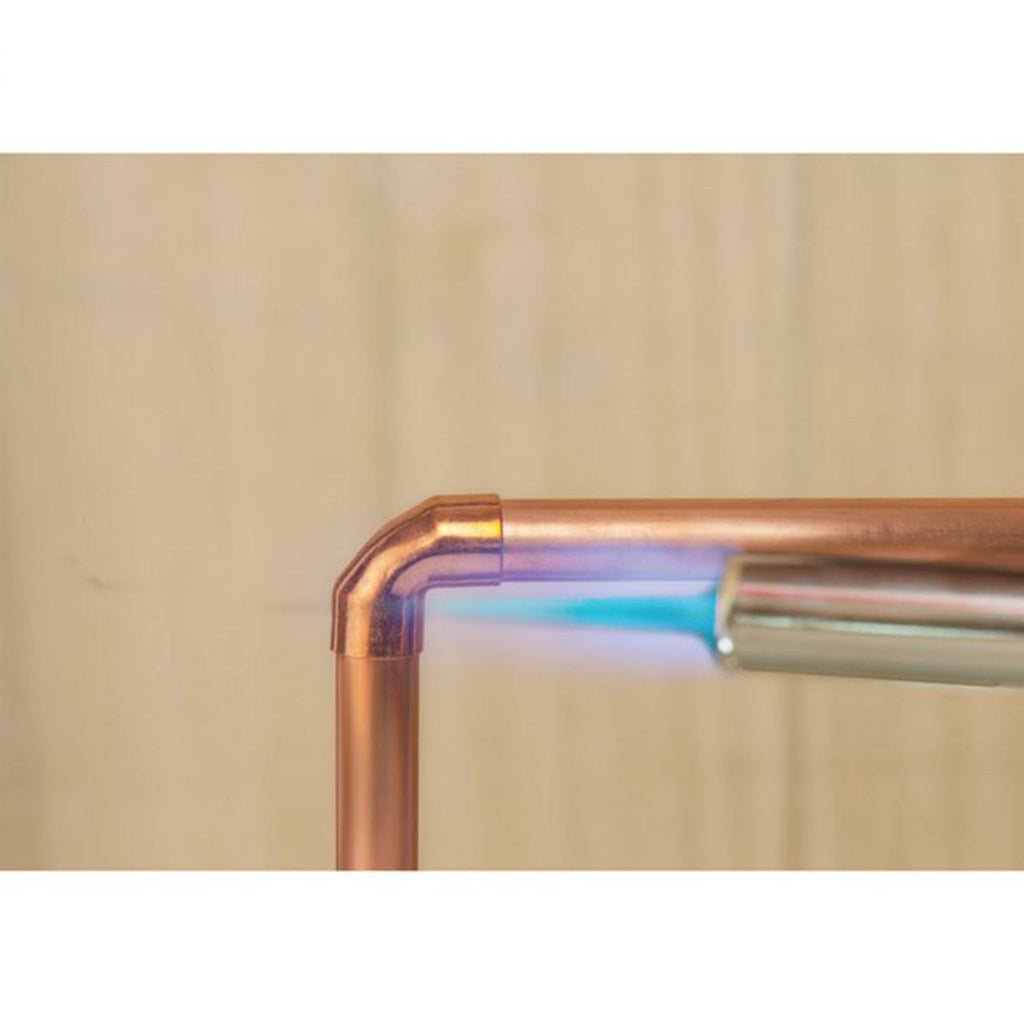 Crème brûlée et chalumeau de cuisine 