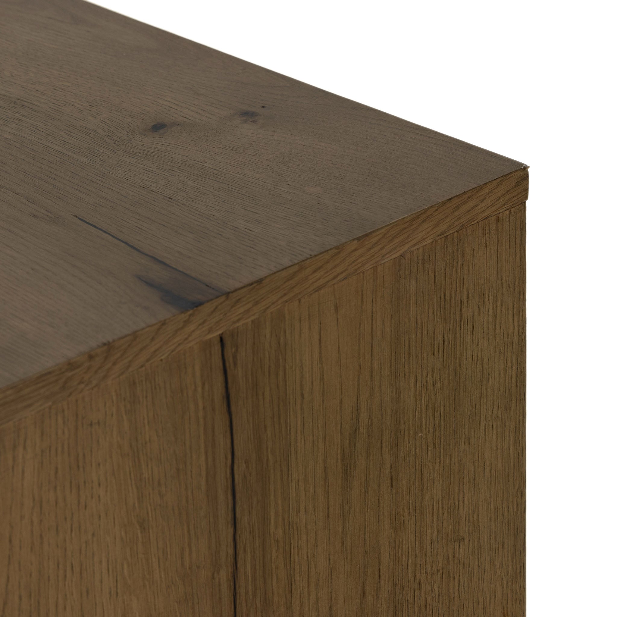 Meuble multimédia Four Hands Eaton en résine chêne ambré