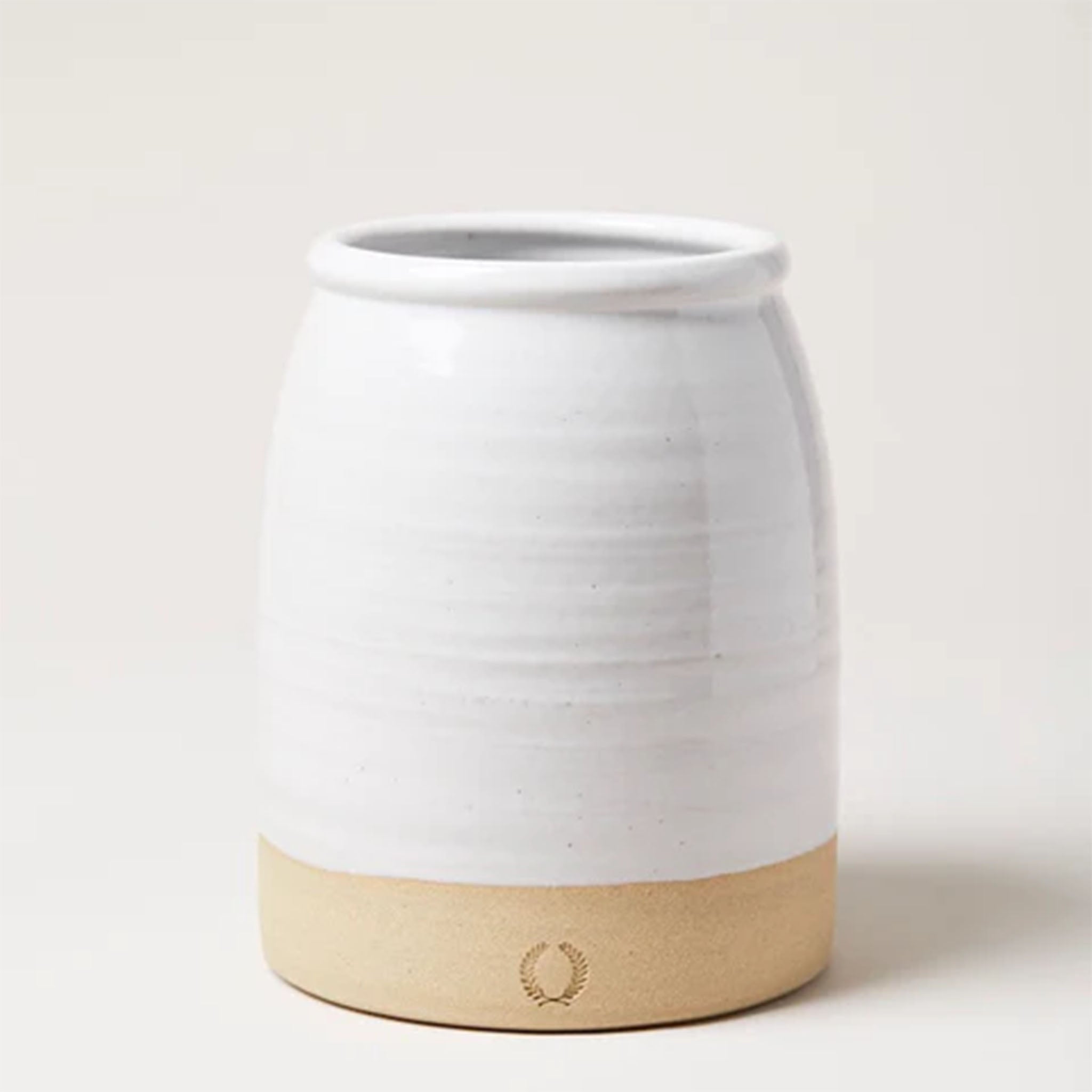 Pot en céramique de style campagnard en forme de ruche