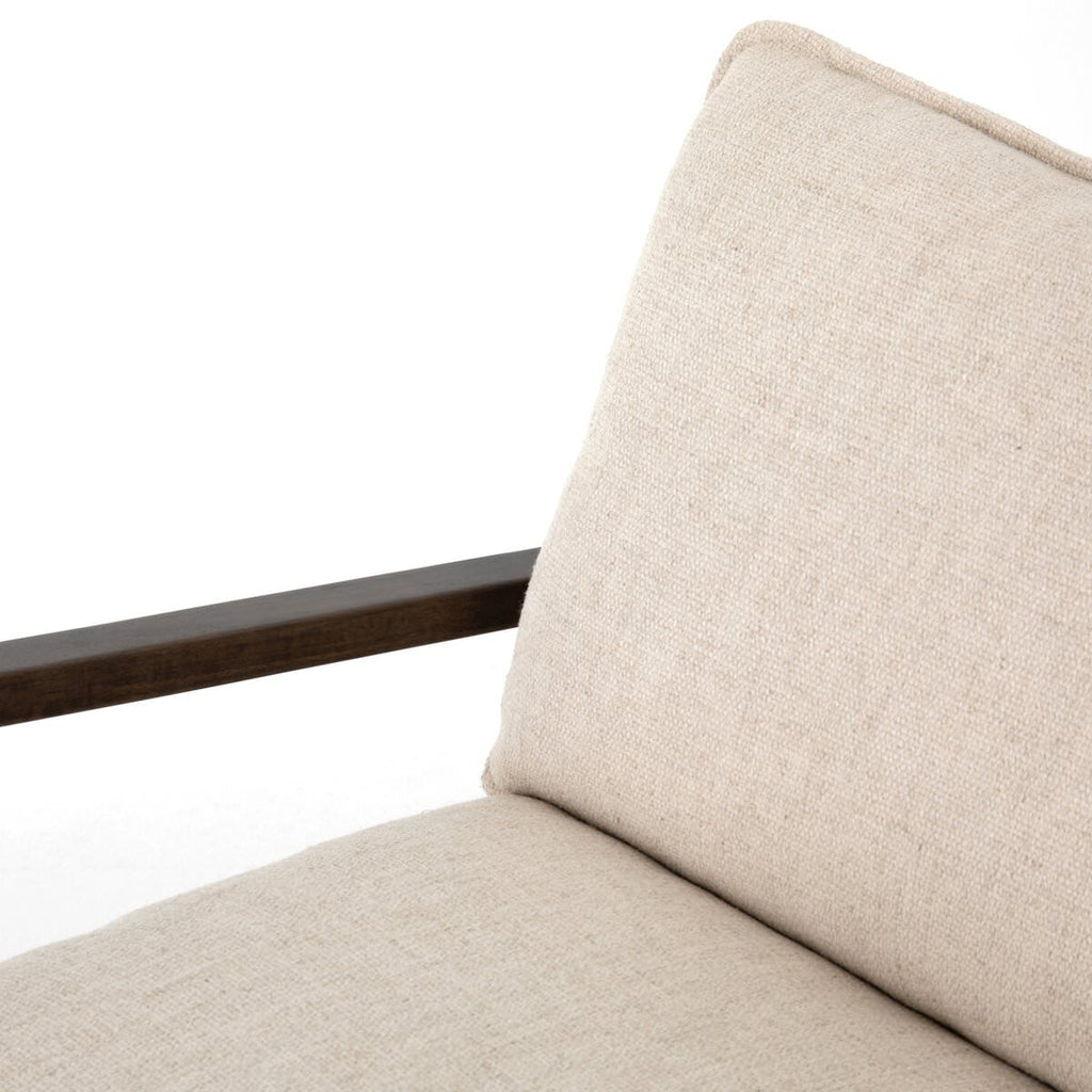 Fauteuil Four Hands Ace couleur crème Thames