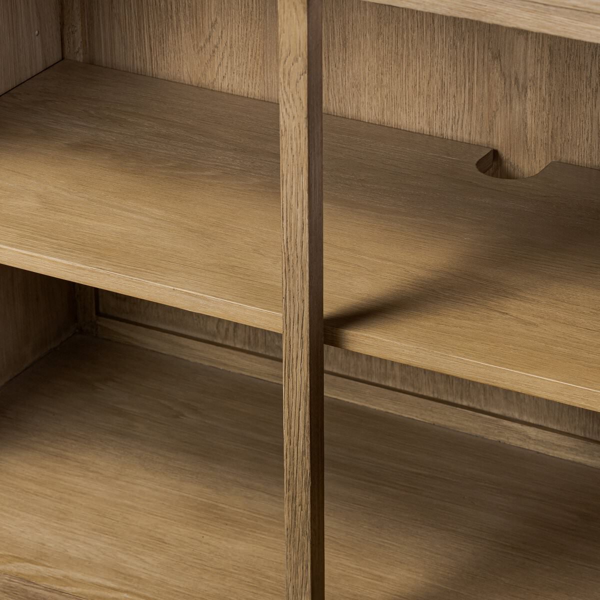 Buffet Four Hands Adley en placage chêne vieilli et blanchi