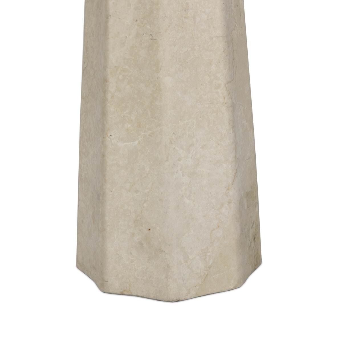 Lampe de table Four Hands Astra en marbre italien crème