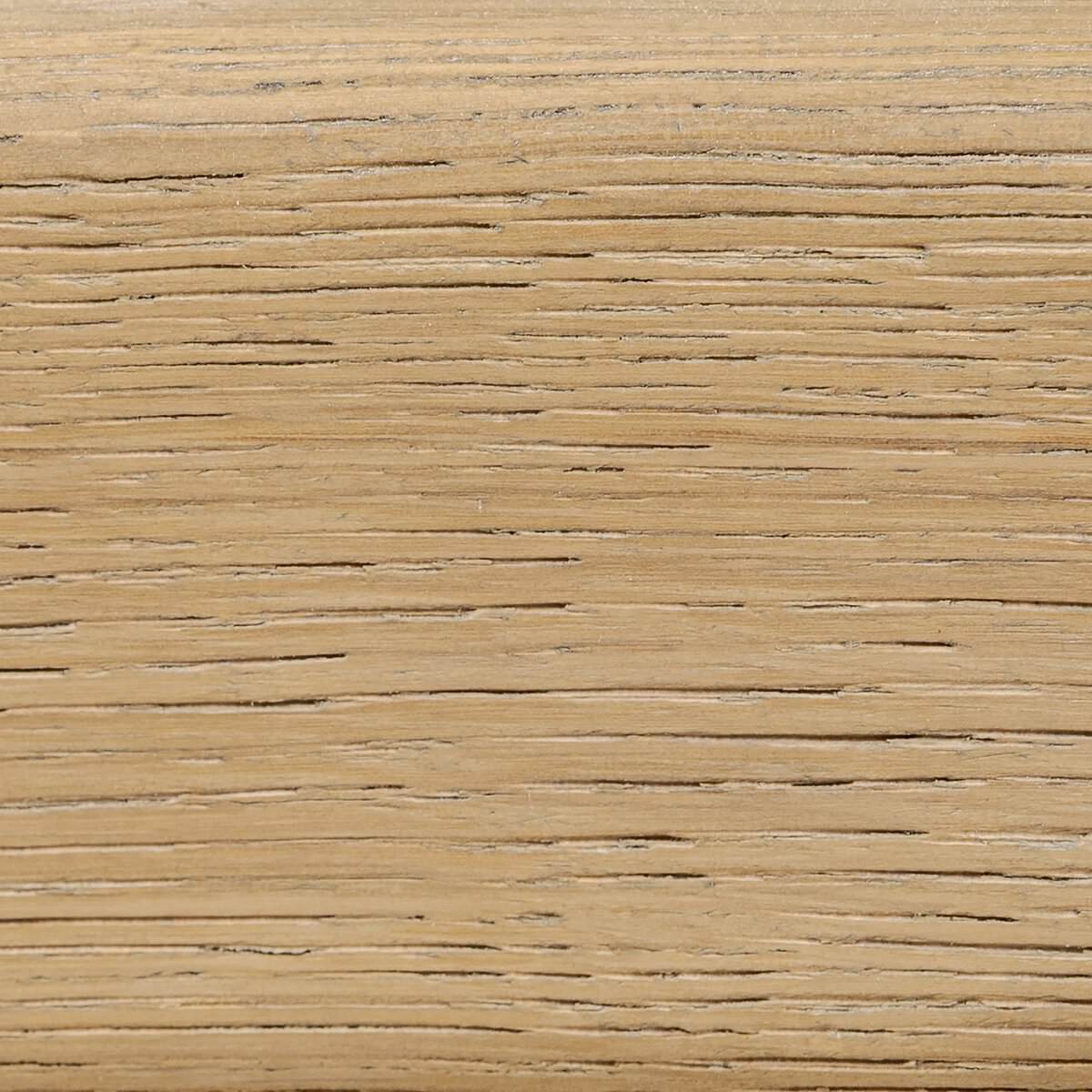 Fauteuil Barwin Four Hands couleur olive du Surrey 