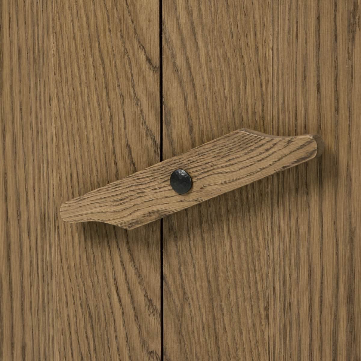 Meuble TV Bedford de Four Hands en placage chêne naturel chaleureux