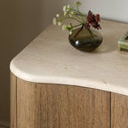 Table de chevet Four Hands Boa en marbre crème