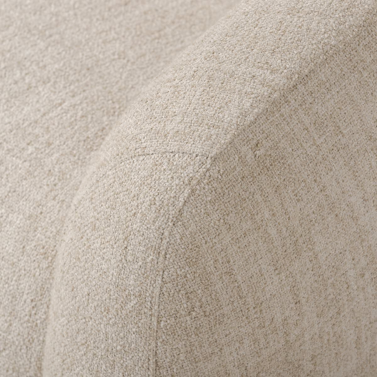 Fauteuil pivotant Four Hands Channing couleur crème Yuma