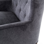 Fauteuil Clermont Four Hands en velours vieilli anthracite