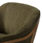 Fauteuil Colston Four Hands couleur Sutton Olive 
