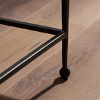 Console en verre moulé Dalston de Four Hands, finition verre moulé noir fumé