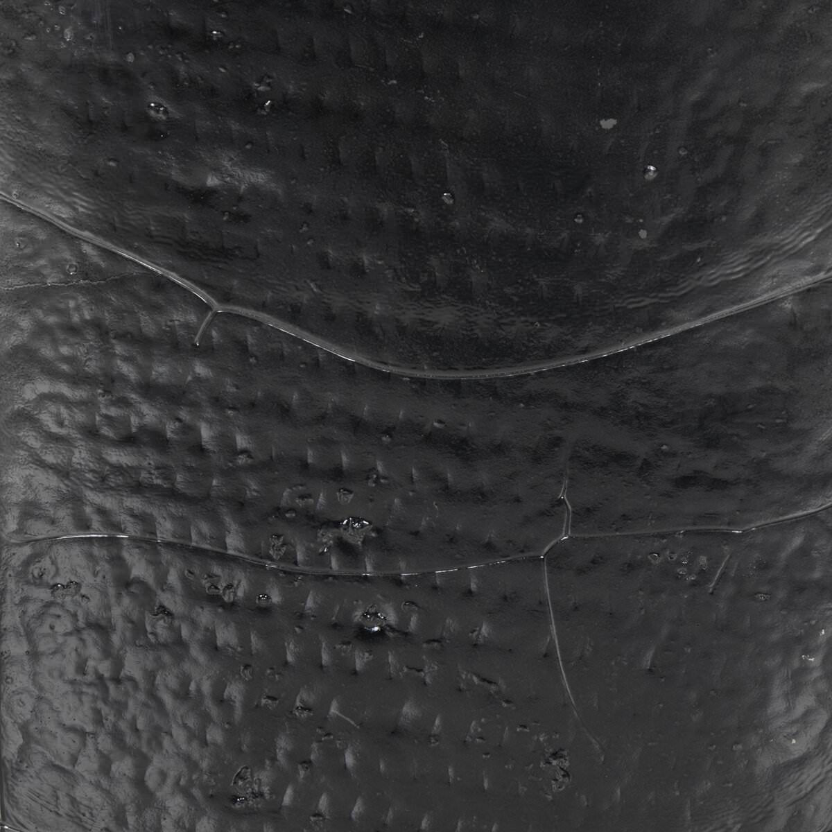 Console en verre moulé Dalston de Four Hands, finition verre moulé noir fumé