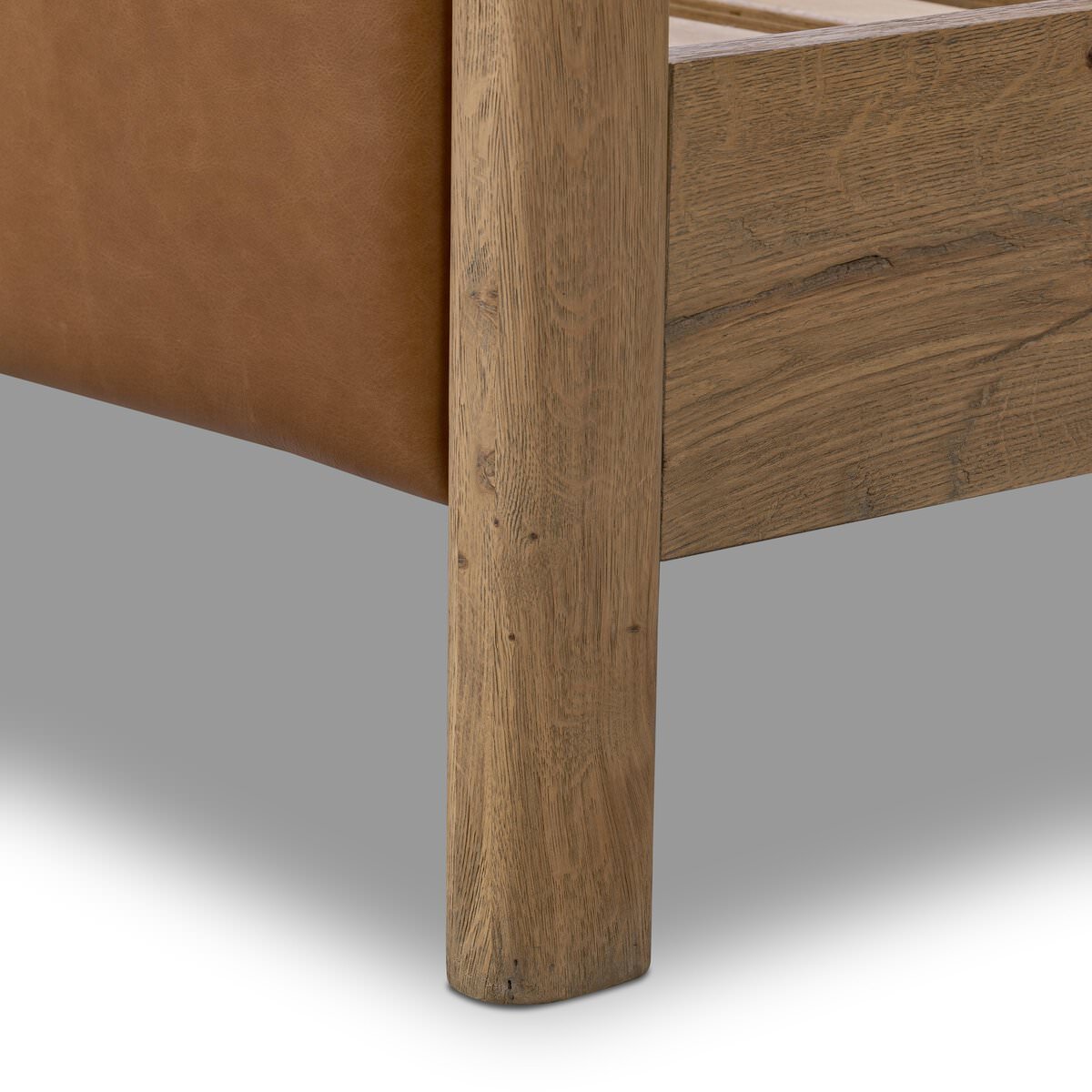 Lit Dina Four Hands en châtaignier de Sonoma, King