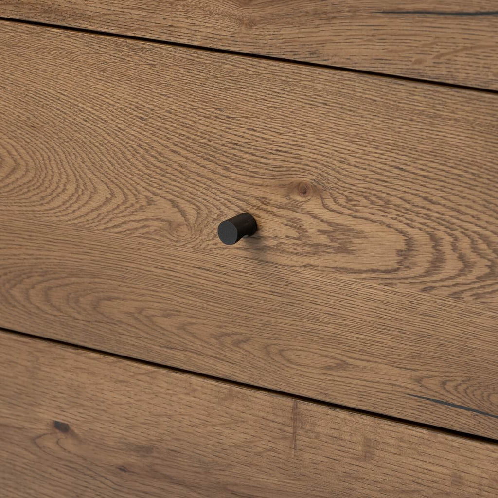 Commode Four Hands Eaton à 5 tiroirs en résine chêne ambré