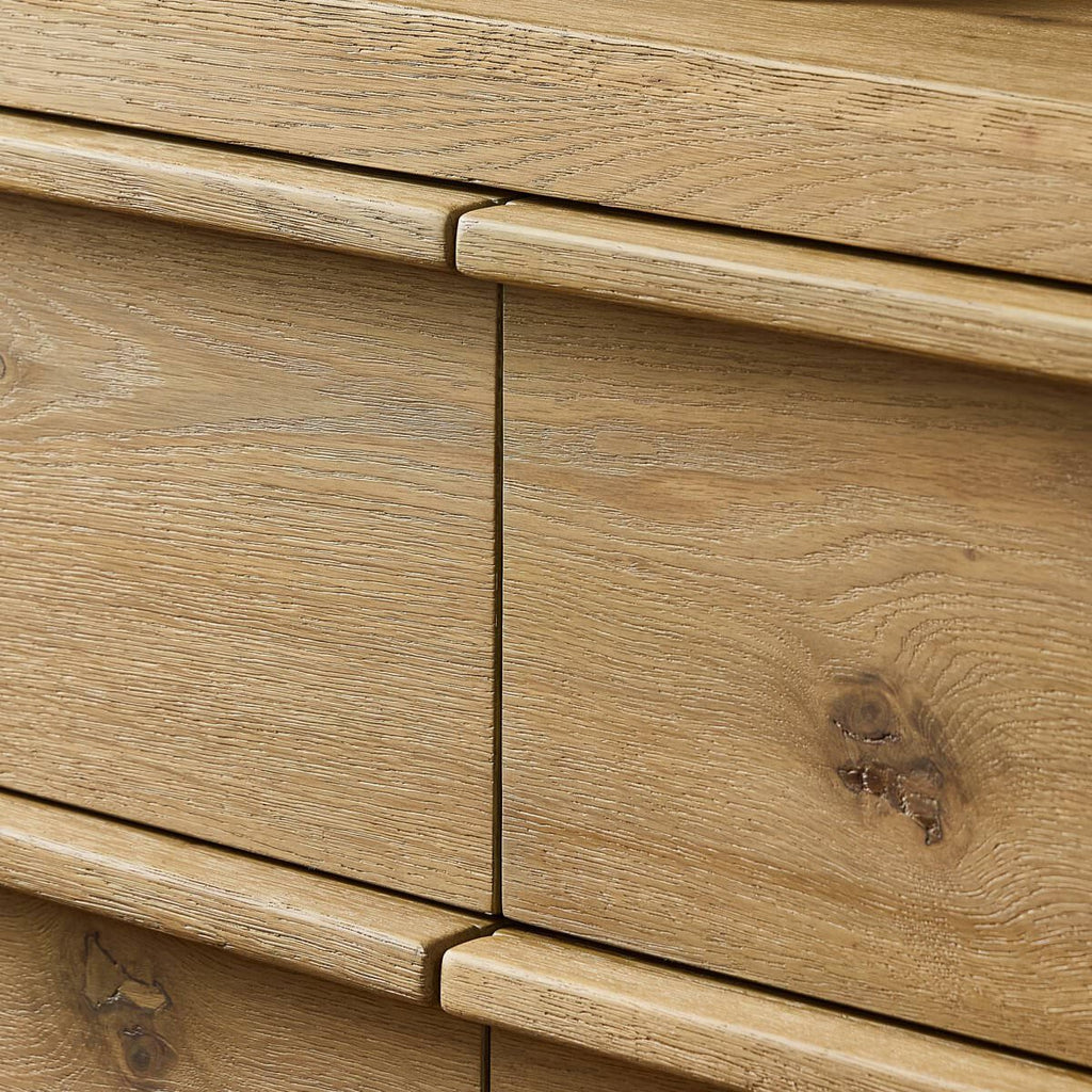 Commode Four Hands Emmer à 6 tiroirs en placage de chêne fumé vieilli